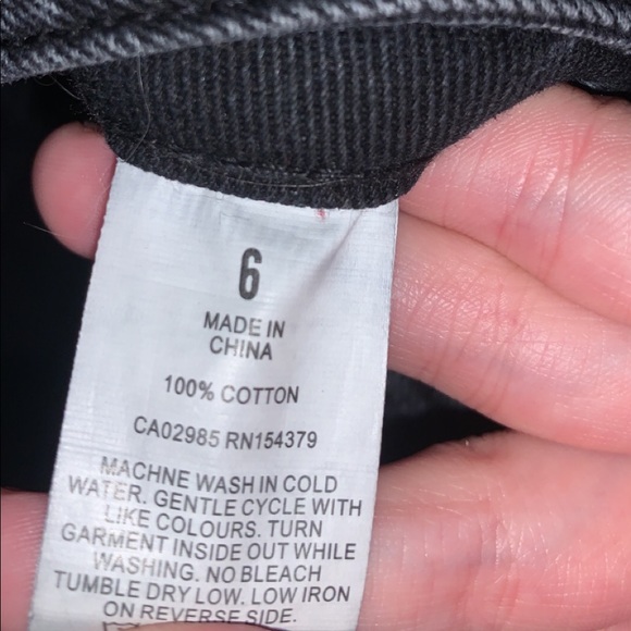 Aeropostale Mom Jeans - Picture 2 of 3